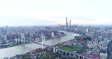 上海南浦大桥远眺陆家嘴航拍日景视频的预览图